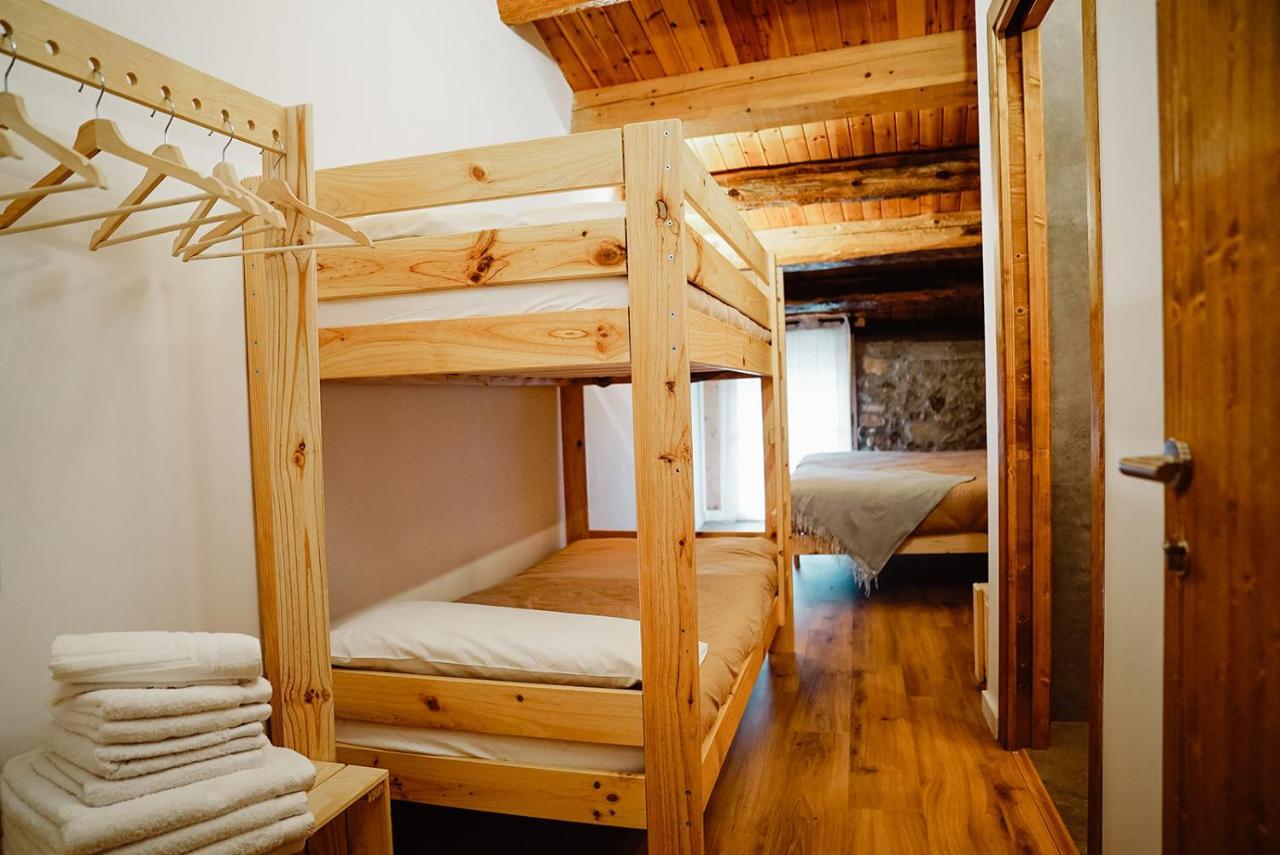 Cases Altes De Posada Naves  Ngoại thất bức ảnh